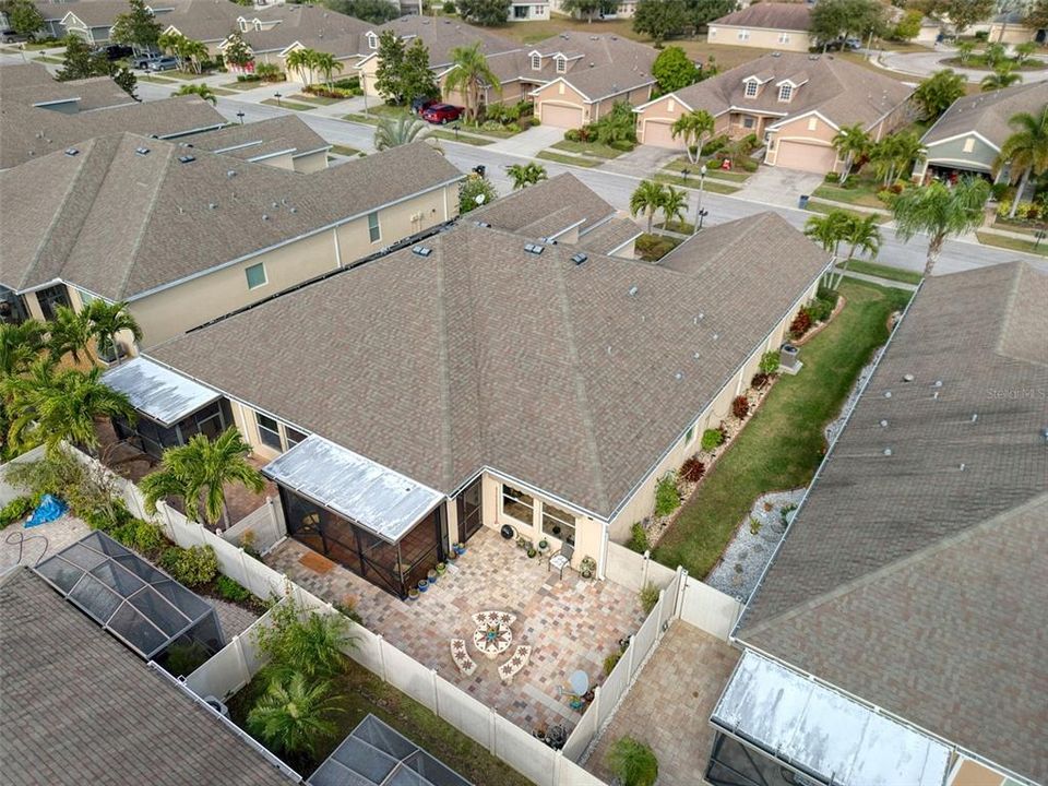 На продажу: $354,900 (3 спален, 2 ванн, 1745 Квадратных фут)