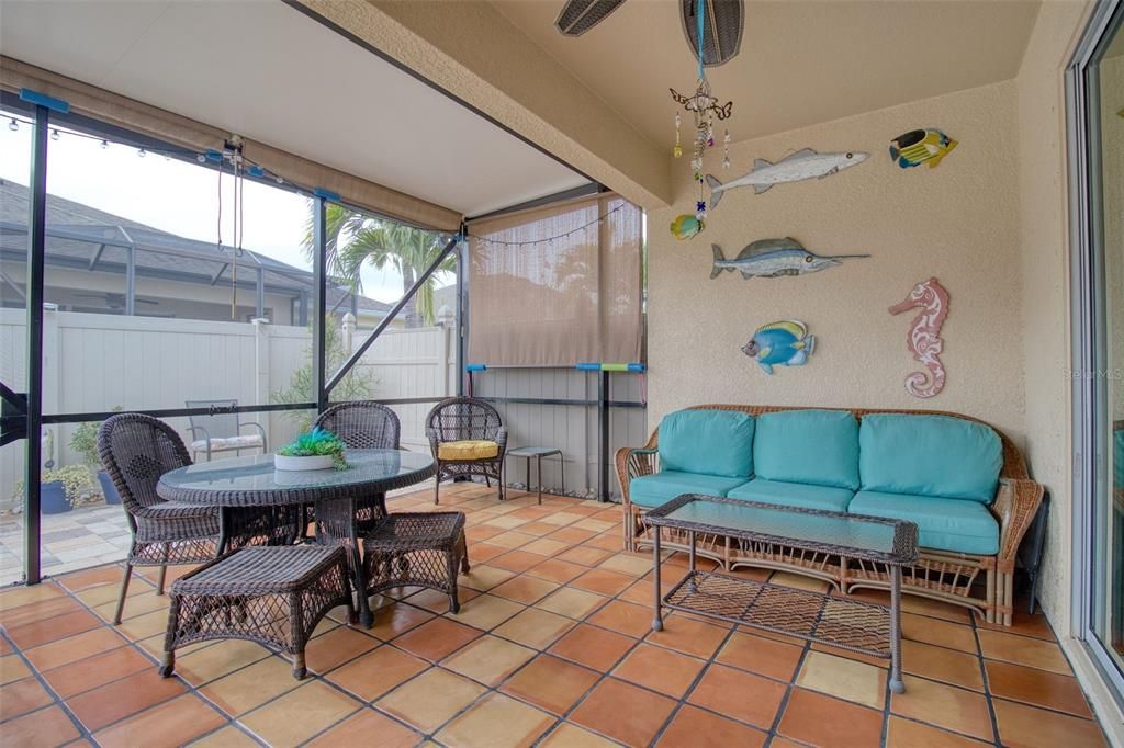 На продажу: $354,900 (3 спален, 2 ванн, 1745 Квадратных фут)