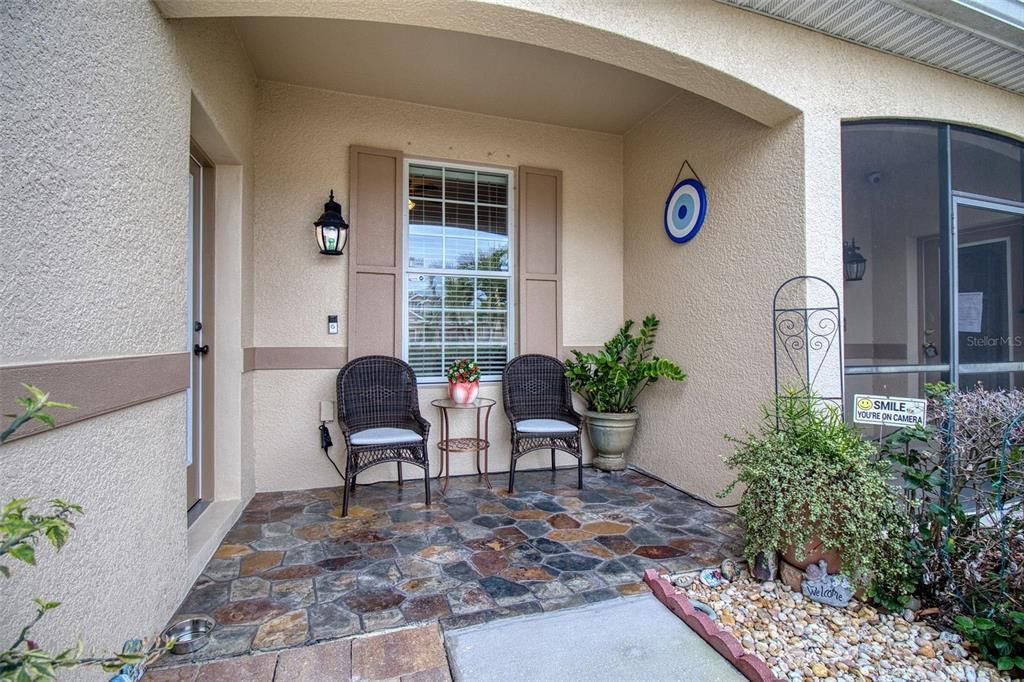 На продажу: $354,900 (3 спален, 2 ванн, 1745 Квадратных фут)