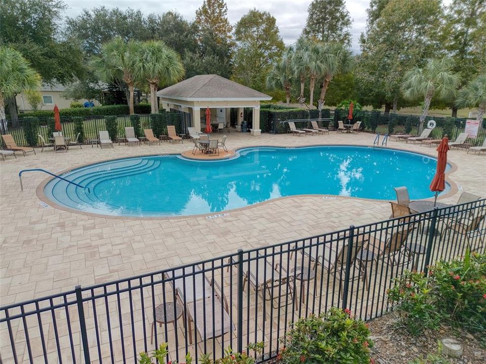 На продажу: $354,900 (3 спален, 2 ванн, 1745 Квадратных фут)