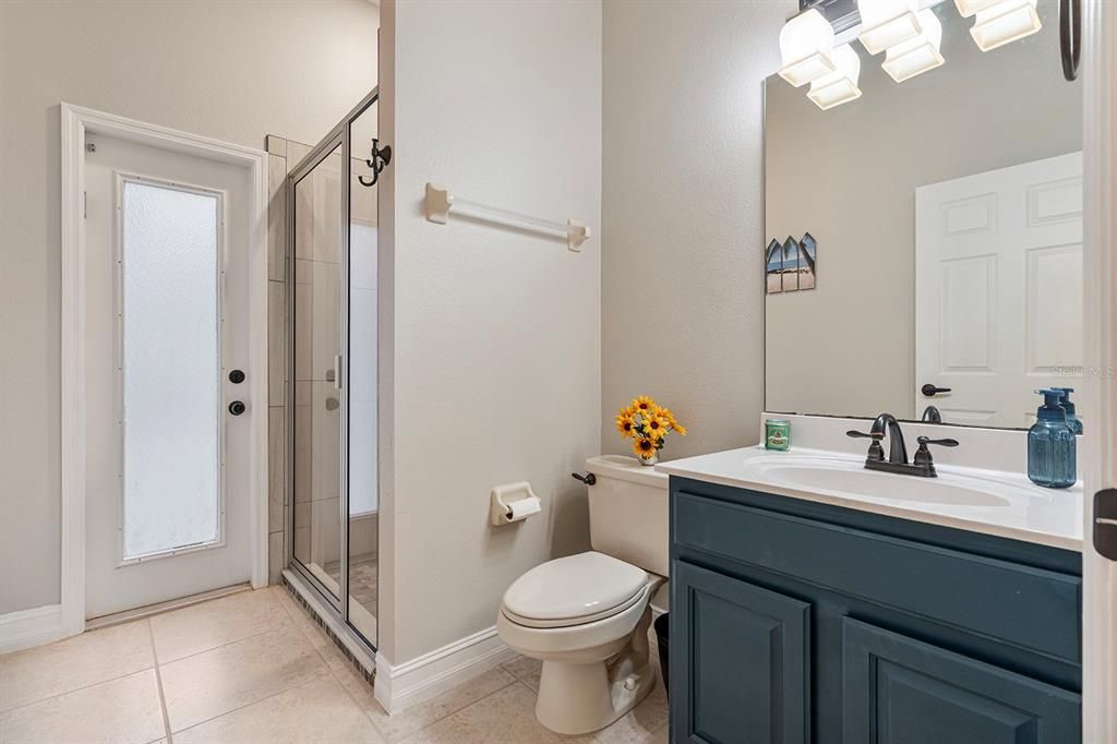 For Sale: $725,000 (4 beds, 3 baths, 2546 Square Feet)