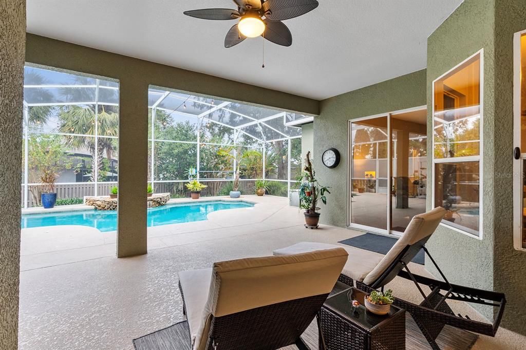 For Sale: $725,000 (4 beds, 3 baths, 2546 Square Feet)