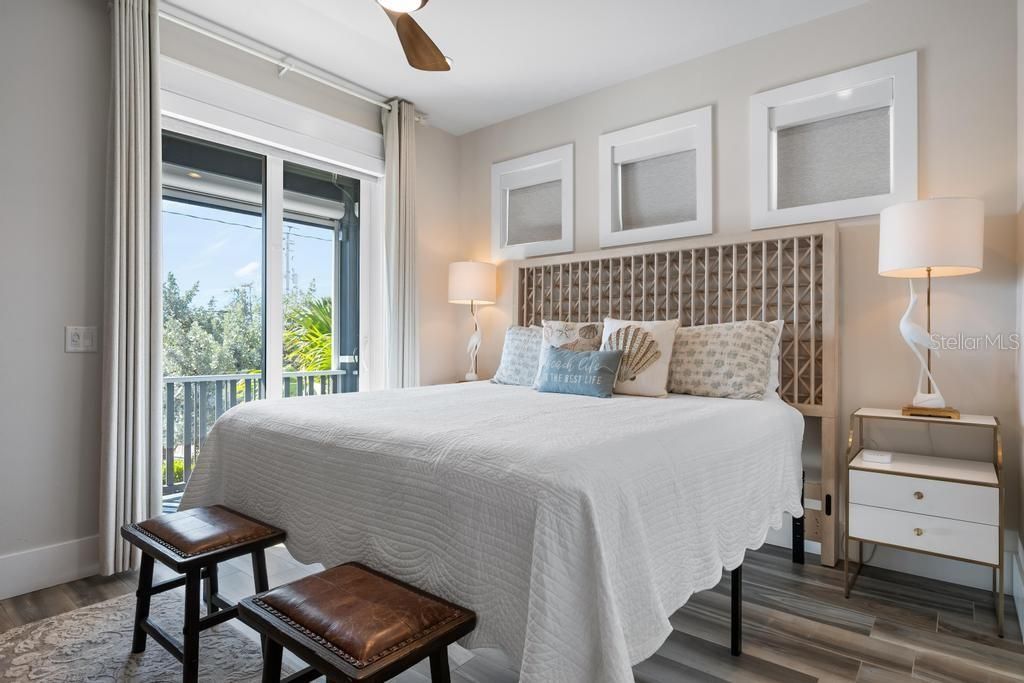 For Sale: $5,350,000 (4 beds, 4 baths, 2870 Square Feet)