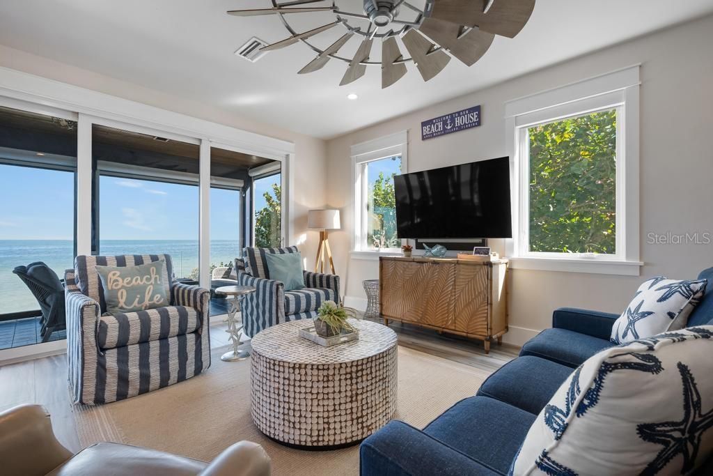 For Sale: $5,350,000 (4 beds, 4 baths, 2870 Square Feet)