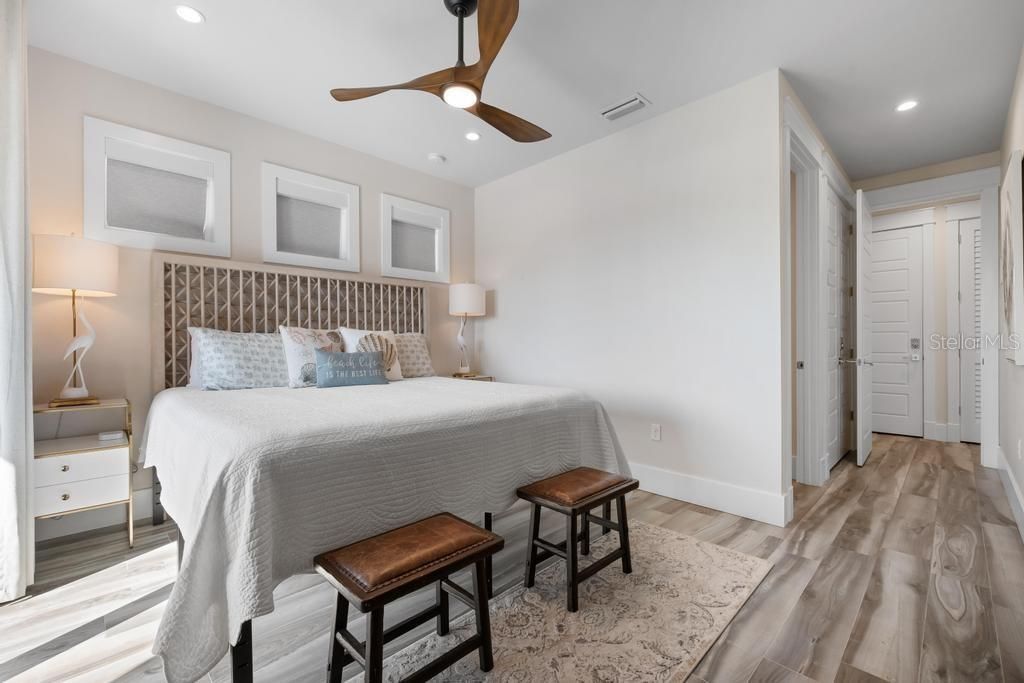 For Sale: $5,350,000 (4 beds, 4 baths, 2870 Square Feet)