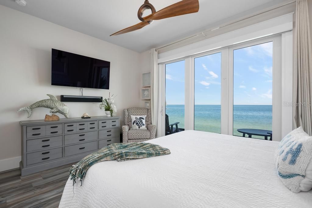 For Sale: $5,350,000 (4 beds, 4 baths, 2870 Square Feet)