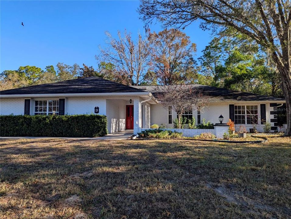 En Venta: $305,000 (3 camas, 2 baños, 2536 Pies cuadrados)