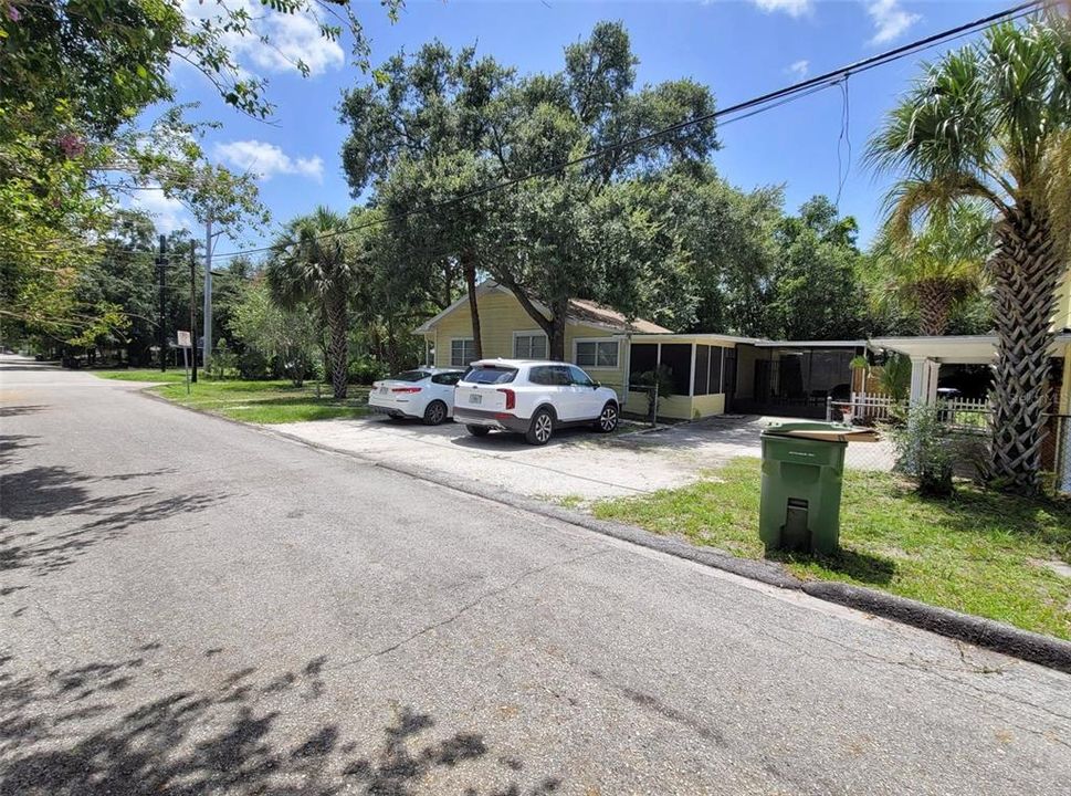 На продажу: $749,000 (12 спален, 0 ванн, 2477 Квадратных фут)