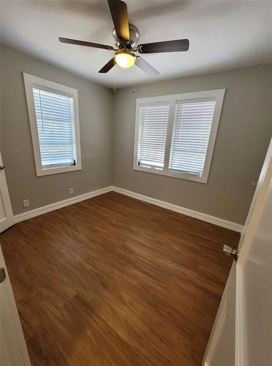 На продажу: $749,000 (12 спален, 0 ванн, 2477 Квадратных фут)