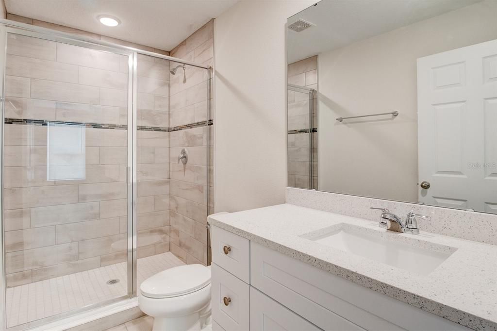 For Rent: $2,000 (3 beds, 2 baths, 1342 Square Feet)