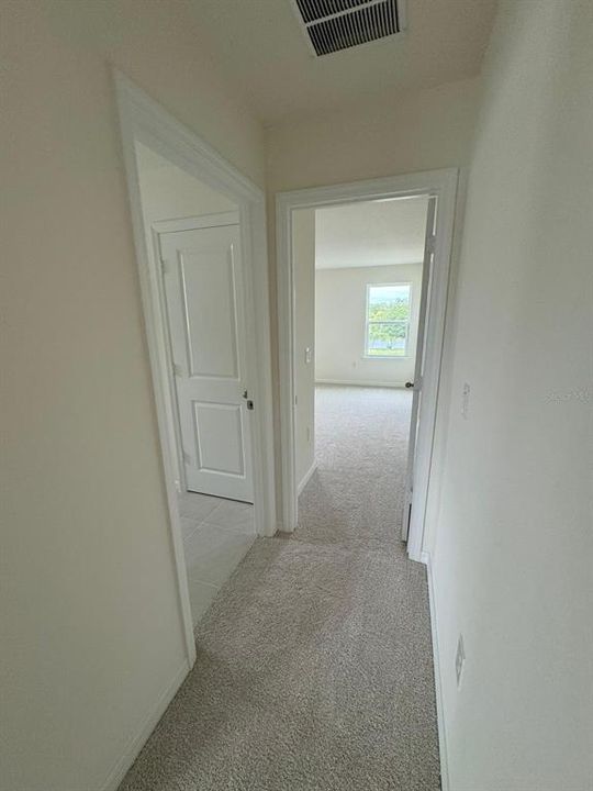 For Rent: $2,950 (4 beds, 2 baths, 1985 Square Feet)