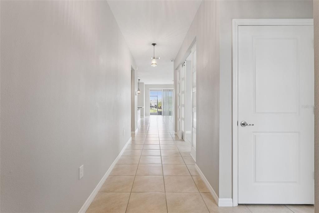 For Sale: $305,000 (3 beds, 2 baths, 1810 Square Feet)