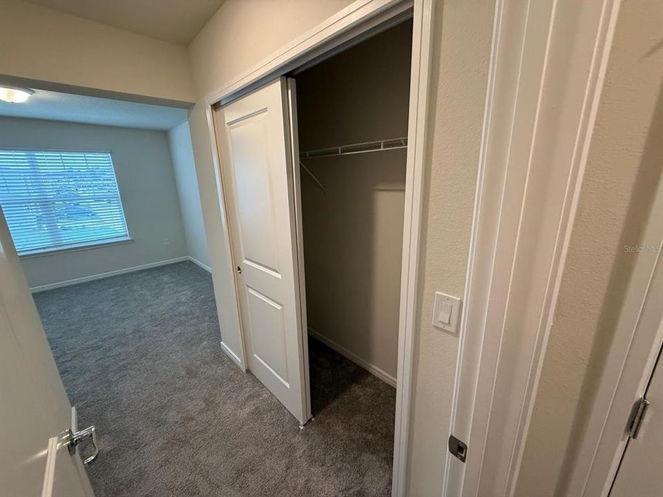 В аренду: $1,950 (3 спален, 2 ванн, 1699 Квадратных фут)