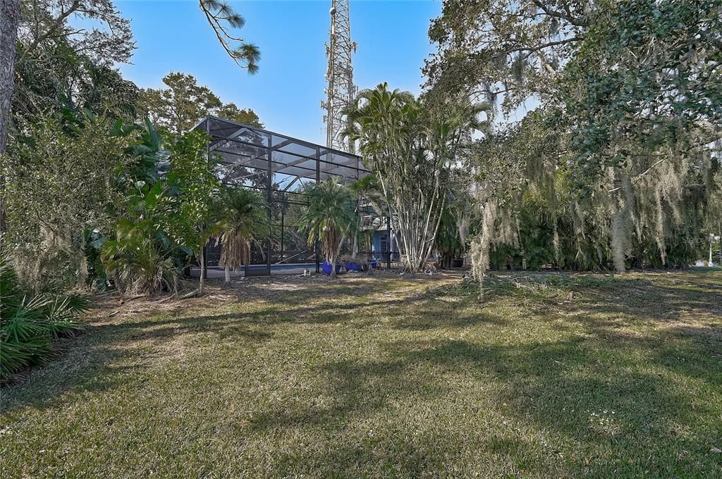 For Sale: $990,000 (3 beds, 3 baths, 2583 Square Feet)