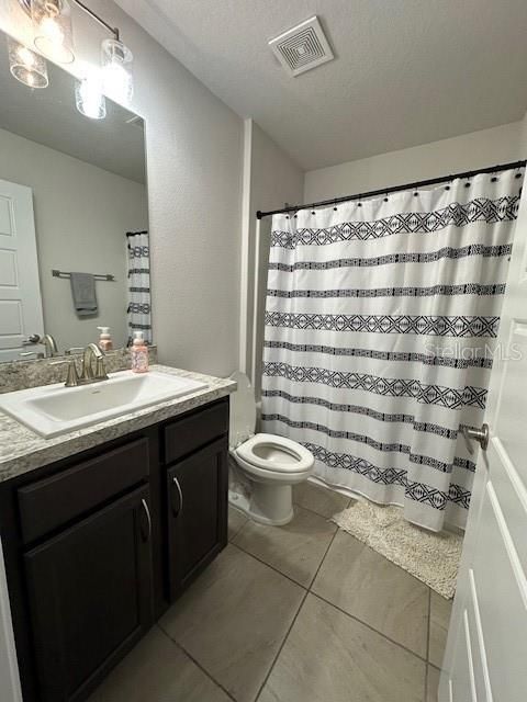 For Sale: $419,800 (4 beds, 3 baths, 2034 Square Feet)