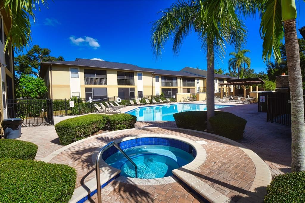 For Rent: $1,775 (2 beds, 2 baths, 1018 Square Feet)