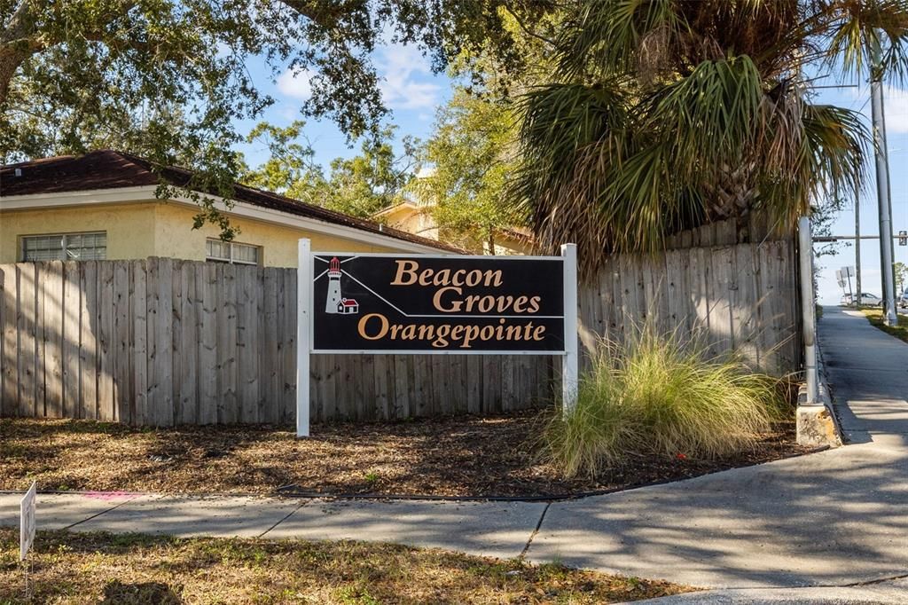 На продажу: $339,999 (3 спален, 2 ванн, 1711 Квадратных фут)