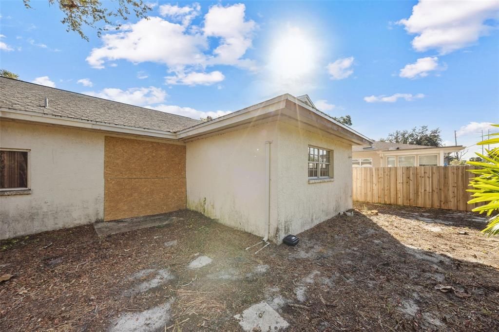 На продажу: $339,999 (3 спален, 2 ванн, 1711 Квадратных фут)