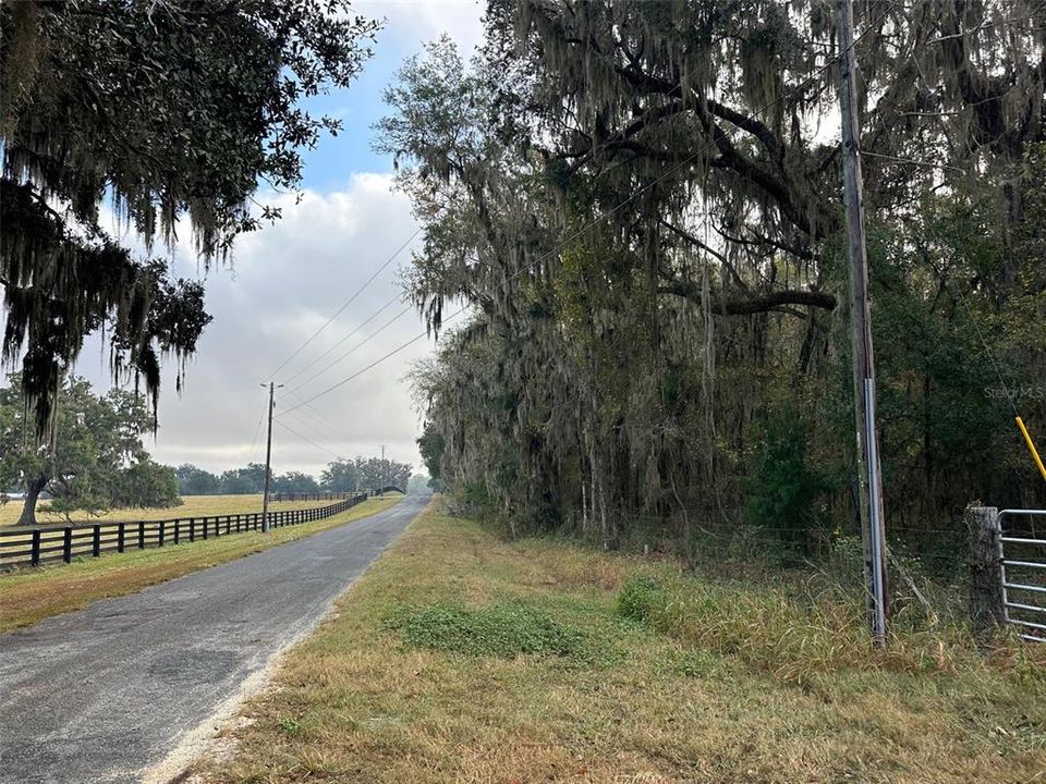 En Venta: $2,356,062 (98.60 acres)