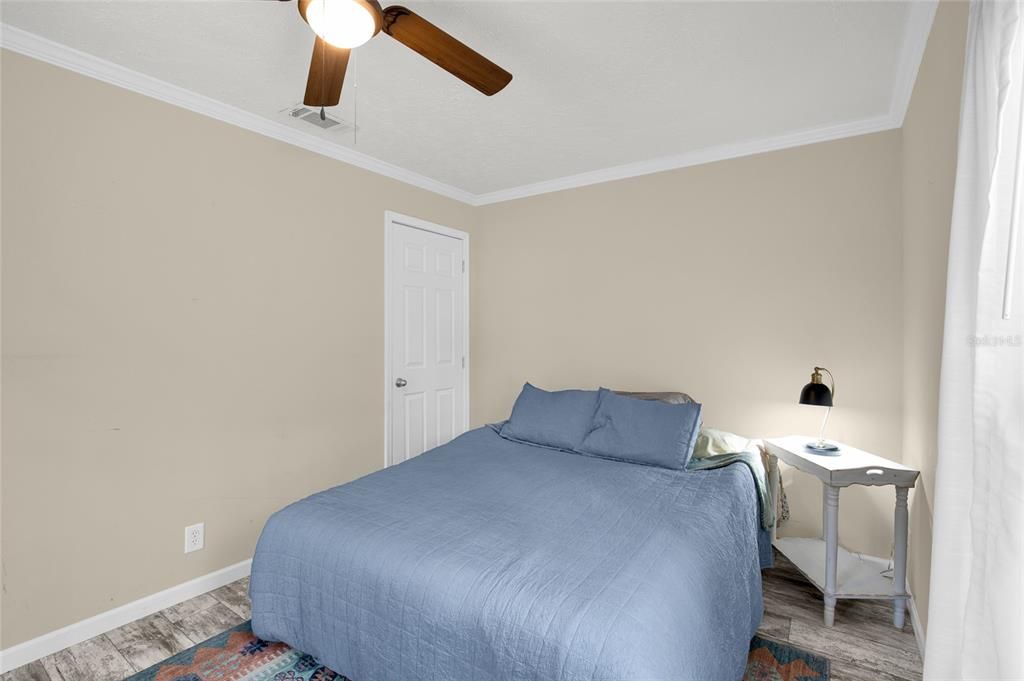 For Sale: $224,900 (3 beds, 2 baths, 1216 Square Feet)