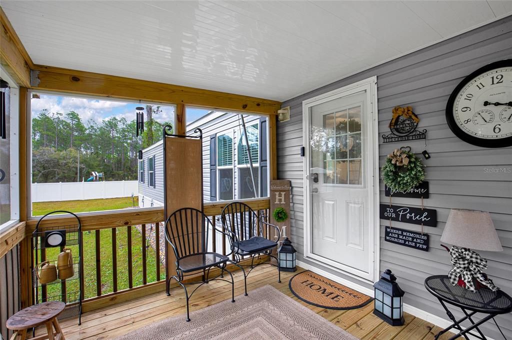 For Sale: $224,900 (3 beds, 2 baths, 1216 Square Feet)