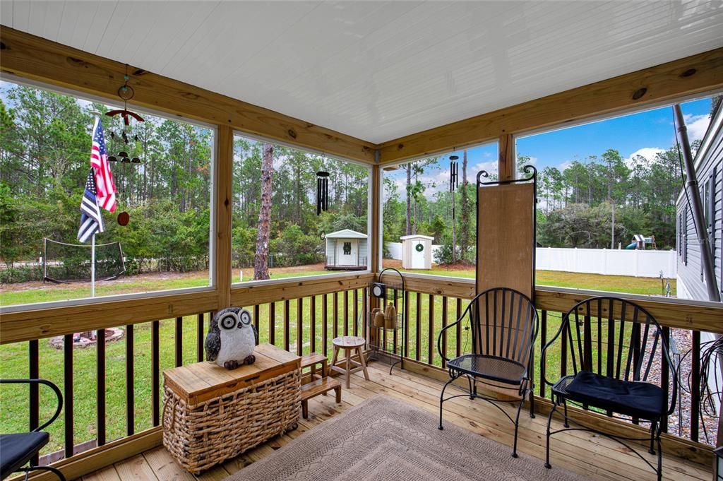 For Sale: $224,900 (3 beds, 2 baths, 1216 Square Feet)