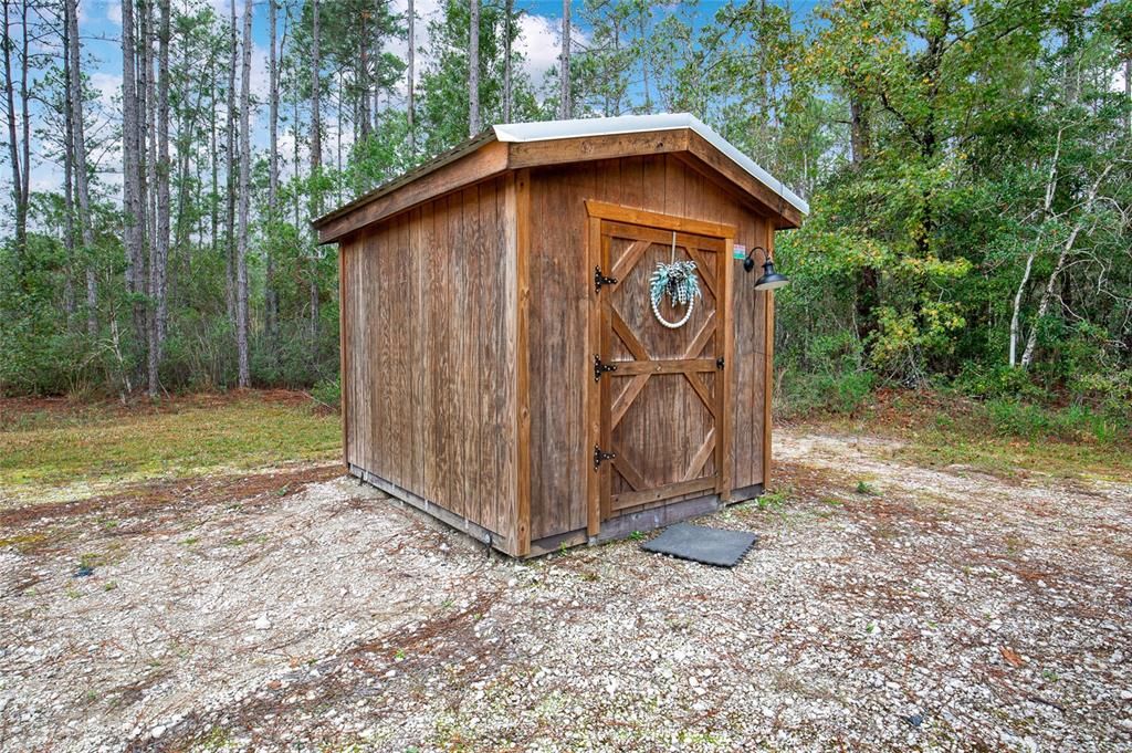 For Sale: $224,900 (3 beds, 2 baths, 1216 Square Feet)