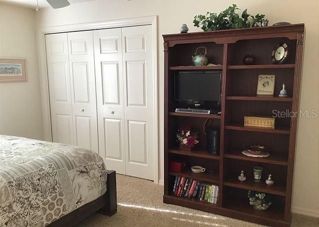 For Sale: $390,000 (3 beds, 2 baths, 1398 Square Feet)