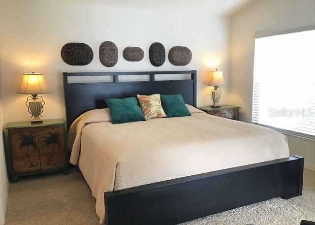 For Sale: $390,000 (3 beds, 2 baths, 1398 Square Feet)