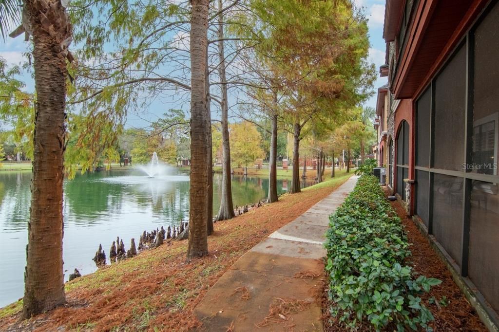 En Venta: $425,000 (4 camas, 3 baños, 1670 Pies cuadrados)