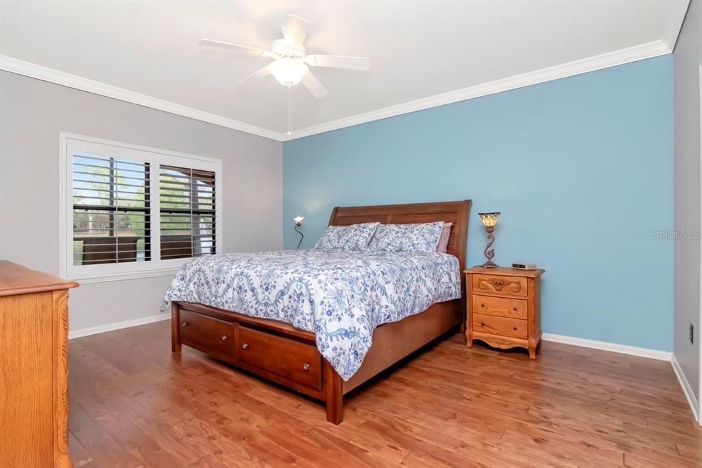 En Venta: $425,000 (4 camas, 3 baños, 1670 Pies cuadrados)