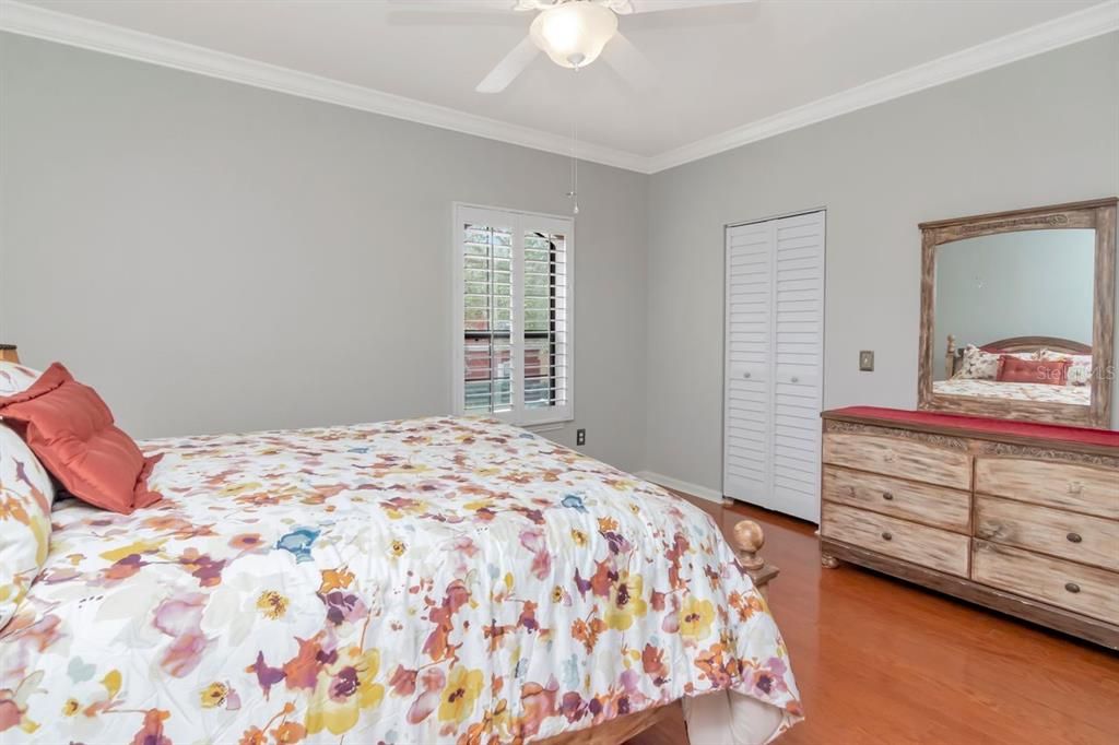 En Venta: $425,000 (4 camas, 3 baños, 1670 Pies cuadrados)