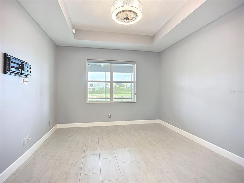 For Rent: $2,450 (2 beds, 2 baths, 1696 Square Feet)