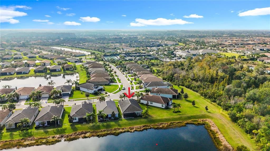 For Rent: $2,450 (2 beds, 2 baths, 1696 Square Feet)