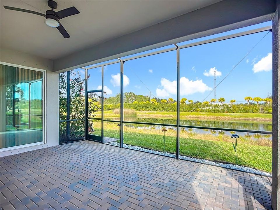 For Rent: $2,450 (2 beds, 2 baths, 1696 Square Feet)