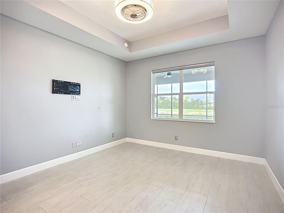 For Rent: $2,450 (2 beds, 2 baths, 1696 Square Feet)