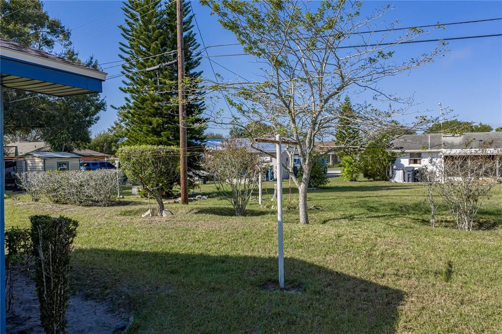 待售: $255,000 (2 贝兹, 2 浴室, 1458 平方英尺)