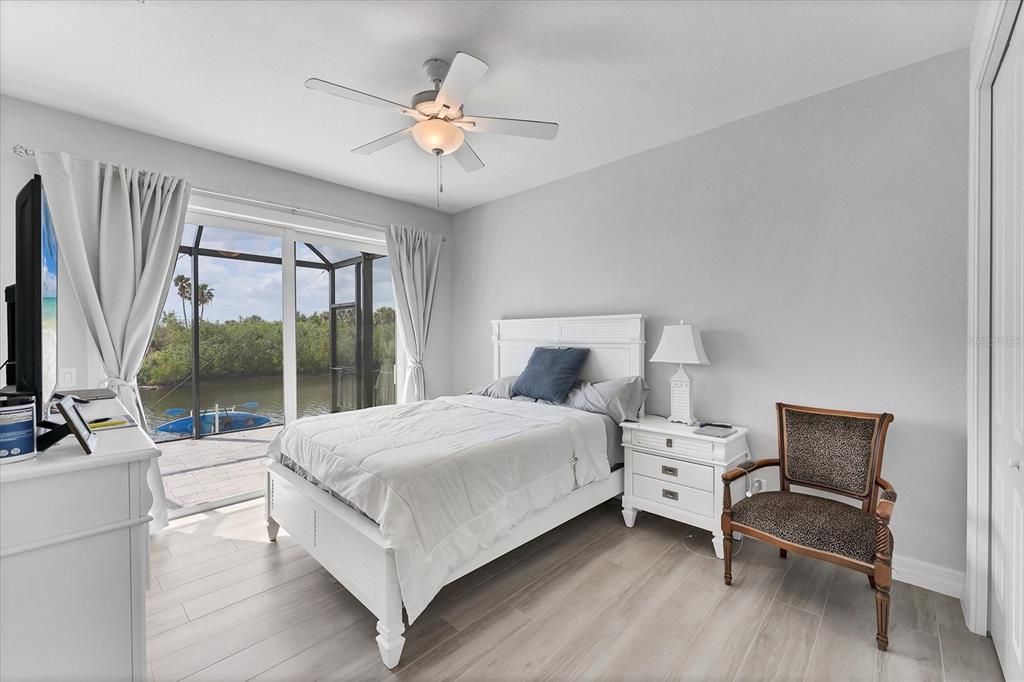 На продажу: $839,900 (3 спален, 2 ванн, 2114 Квадратных фут)