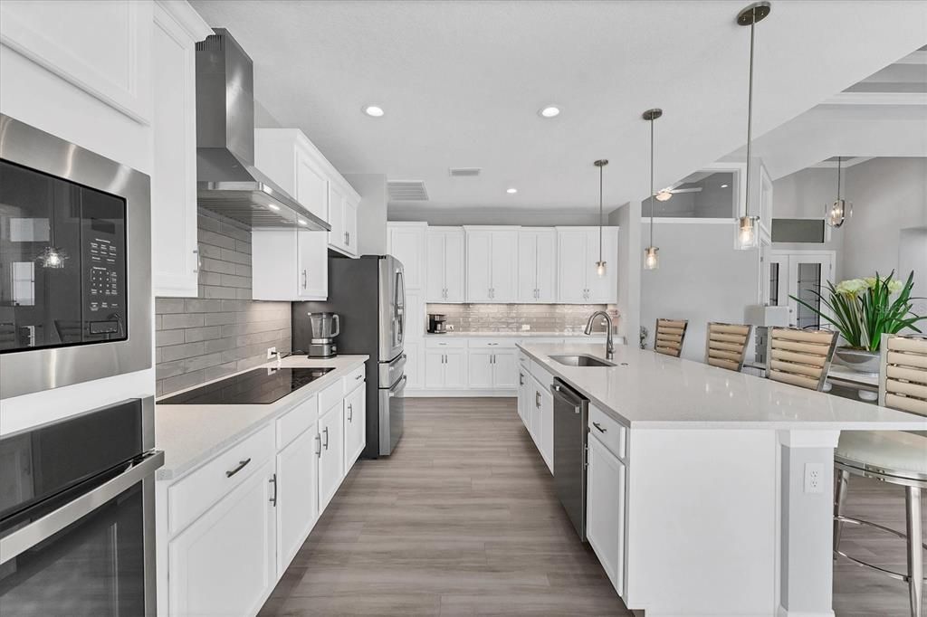 На продажу: $839,900 (3 спален, 2 ванн, 2114 Квадратных фут)