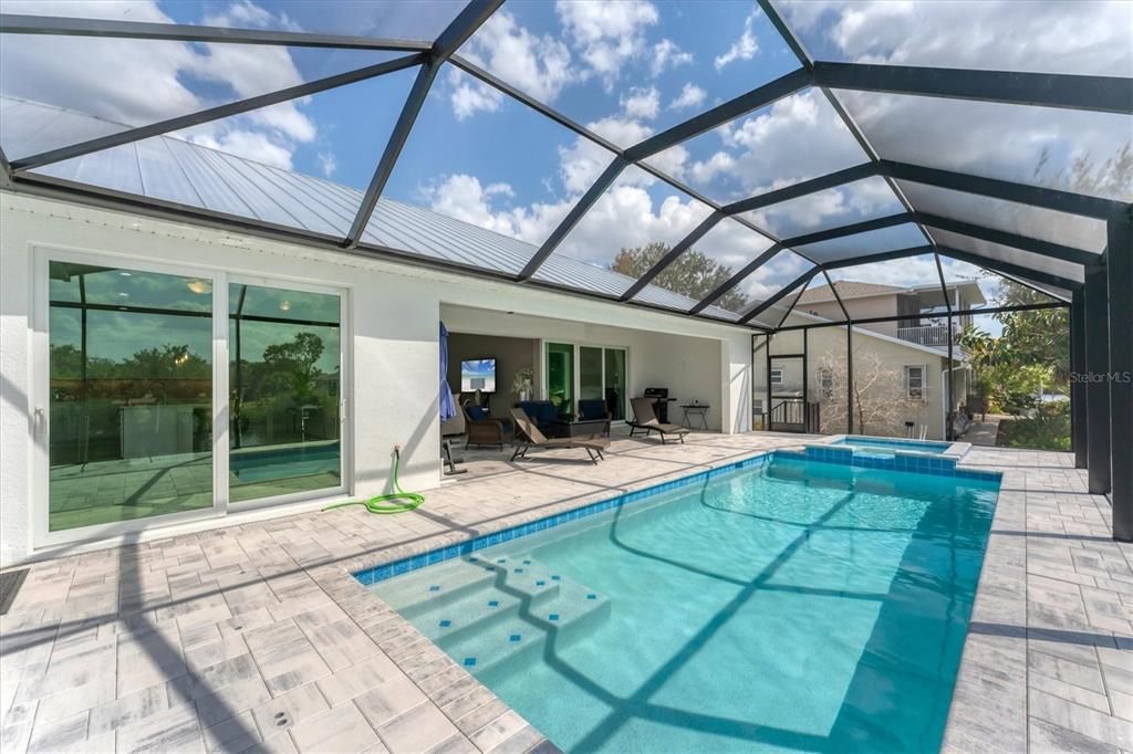 На продажу: $839,900 (3 спален, 2 ванн, 2114 Квадратных фут)