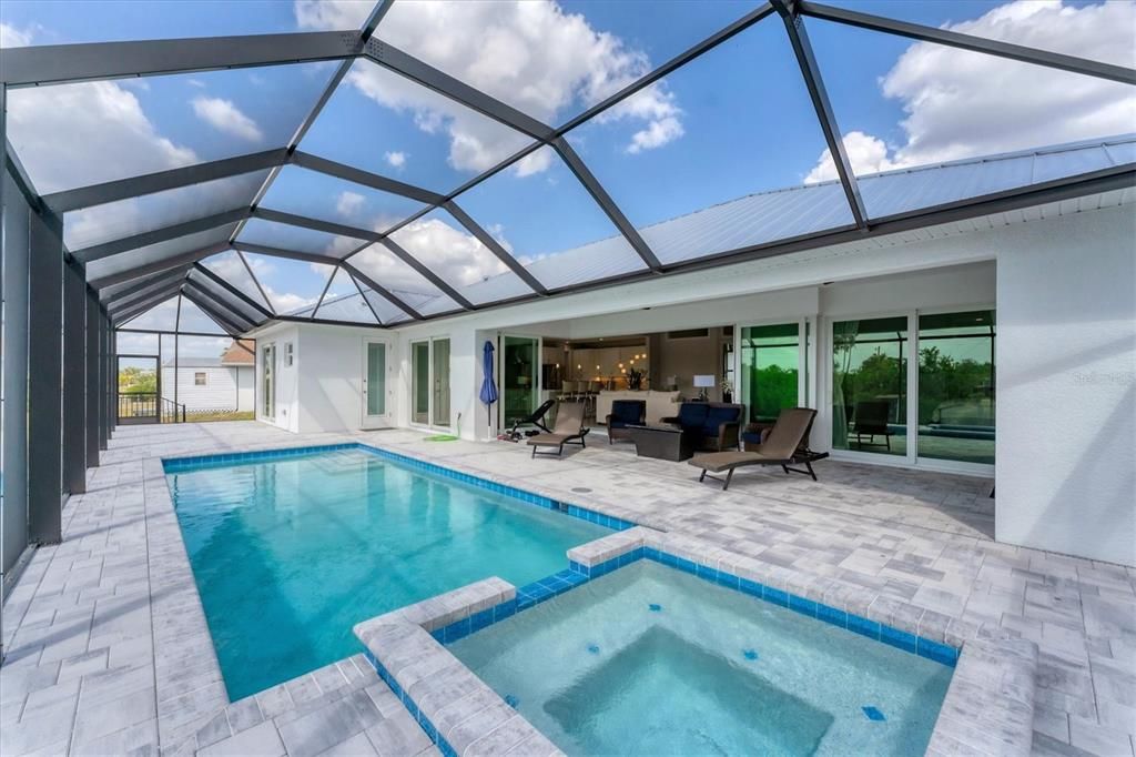 На продажу: $839,900 (3 спален, 2 ванн, 2114 Квадратных фут)