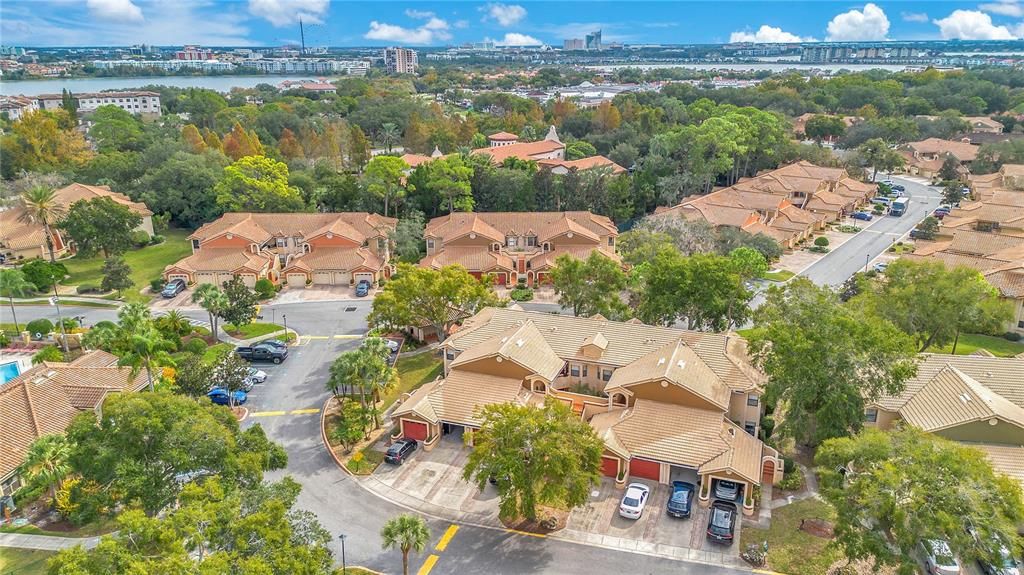 На продажу: $285,000 (3 спален, 2 ванн, 1169 Квадратных фут)