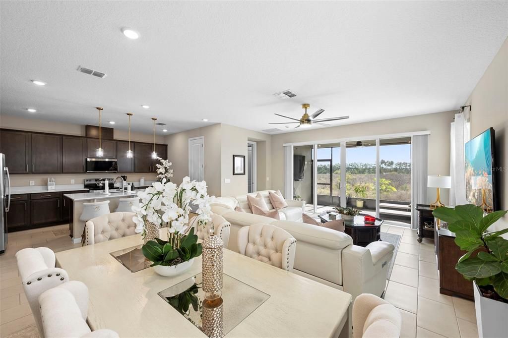 For Sale: $348,000 (4 beds, 3 baths, 2075 Square Feet)