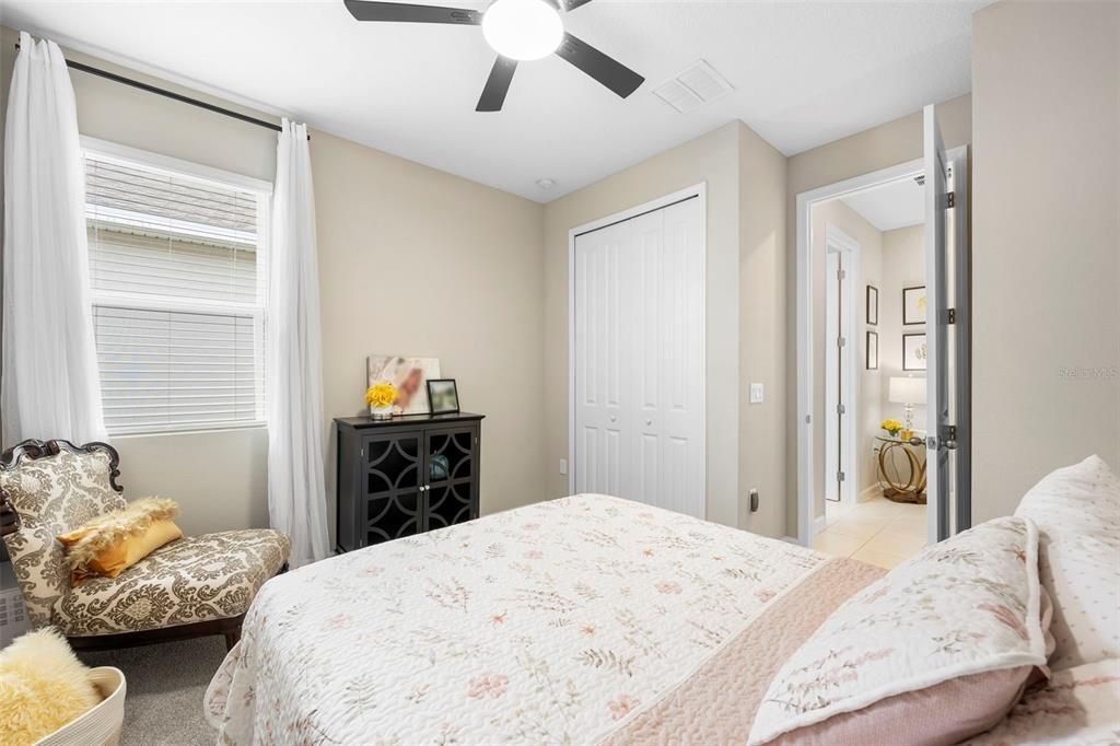 For Sale: $348,000 (4 beds, 3 baths, 2075 Square Feet)