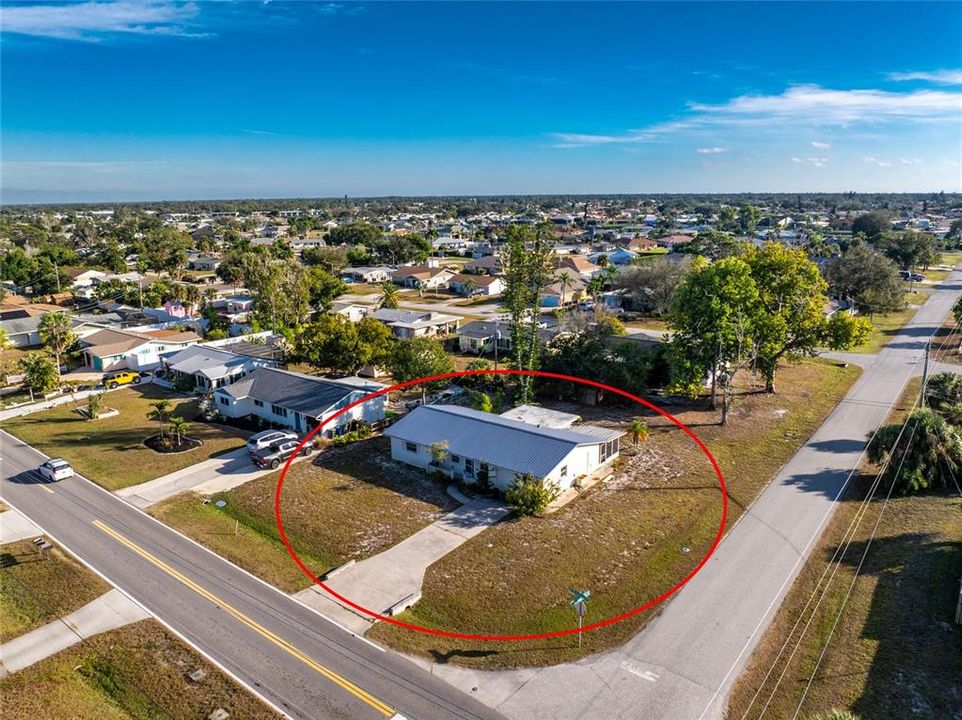 待售: $209,000 (2 贝兹, 2 浴室, 1293 平方英尺)