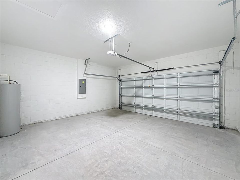 待售: $287,000 (4 贝兹, 2 浴室, 1580 平方英尺)