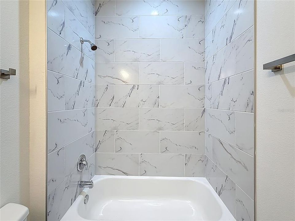 待售: $287,000 (4 贝兹, 2 浴室, 1580 平方英尺)