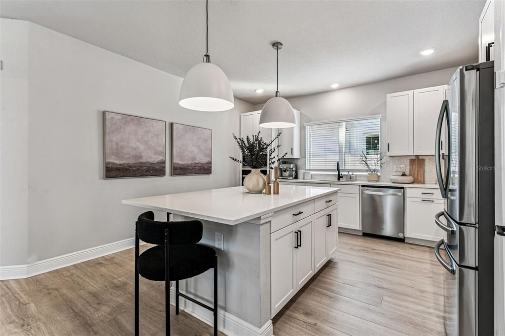 For Sale: $515,000 (3 beds, 2 baths, 1989 Square Feet)