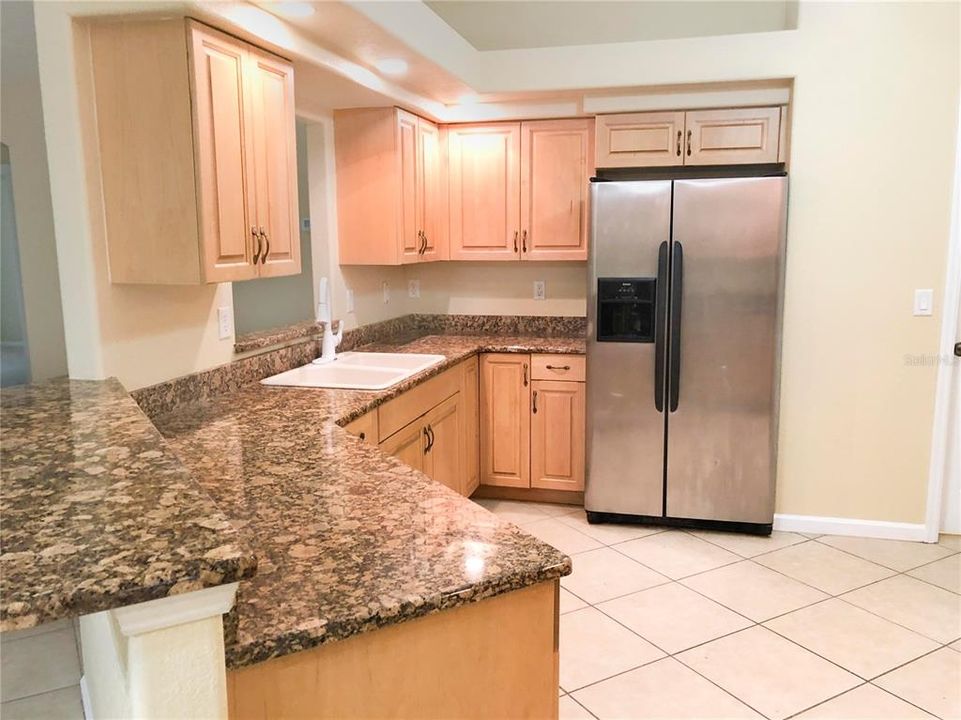 В аренду: $1,995 (4 спален, 2 ванн, 2262 Квадратных фут)