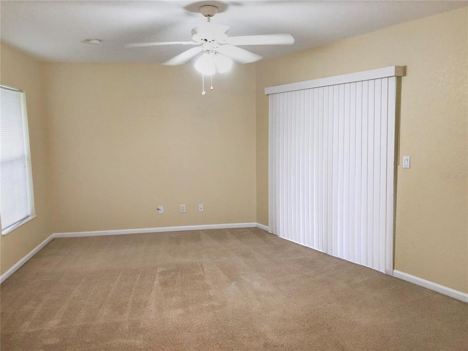 В аренду: $1,995 (4 спален, 2 ванн, 2262 Квадратных фут)